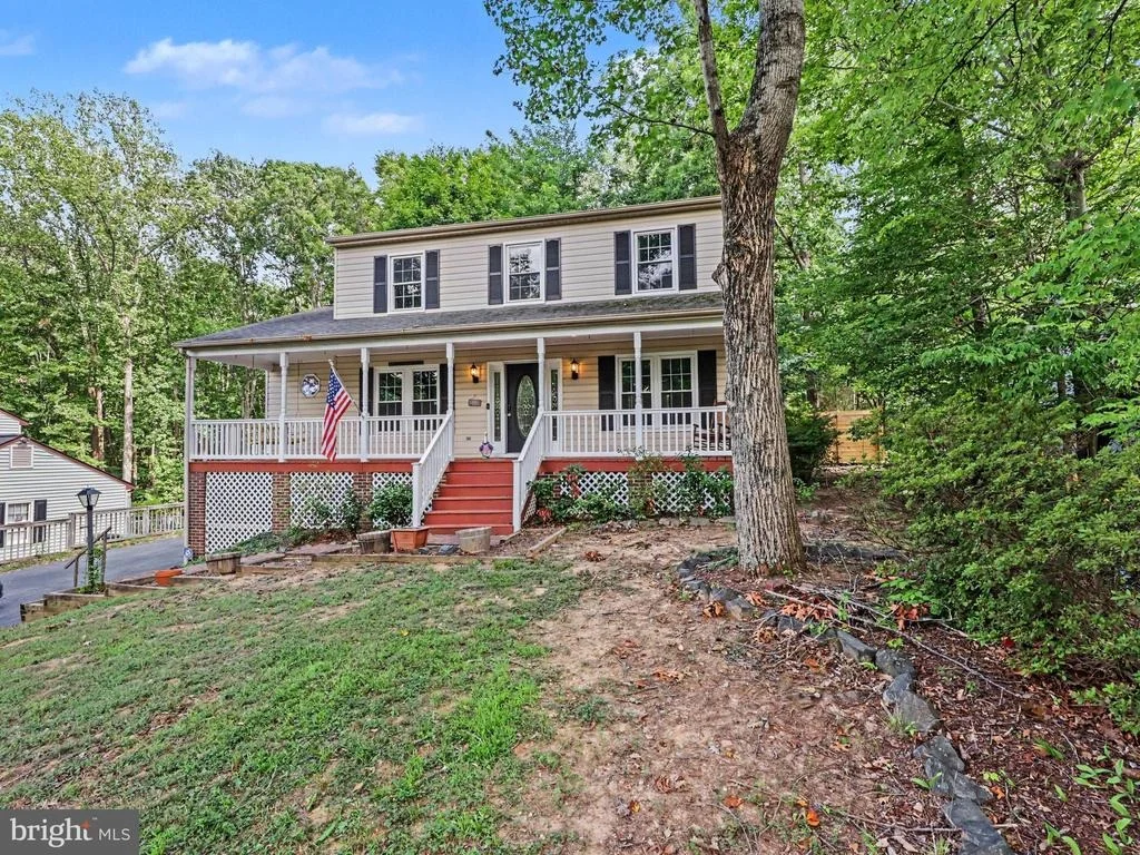 Photo of 206 BULKHEAD COVE