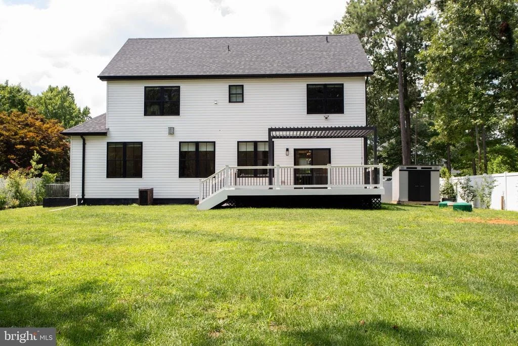 Photo of 12126 RIVERVIEW DRIVE