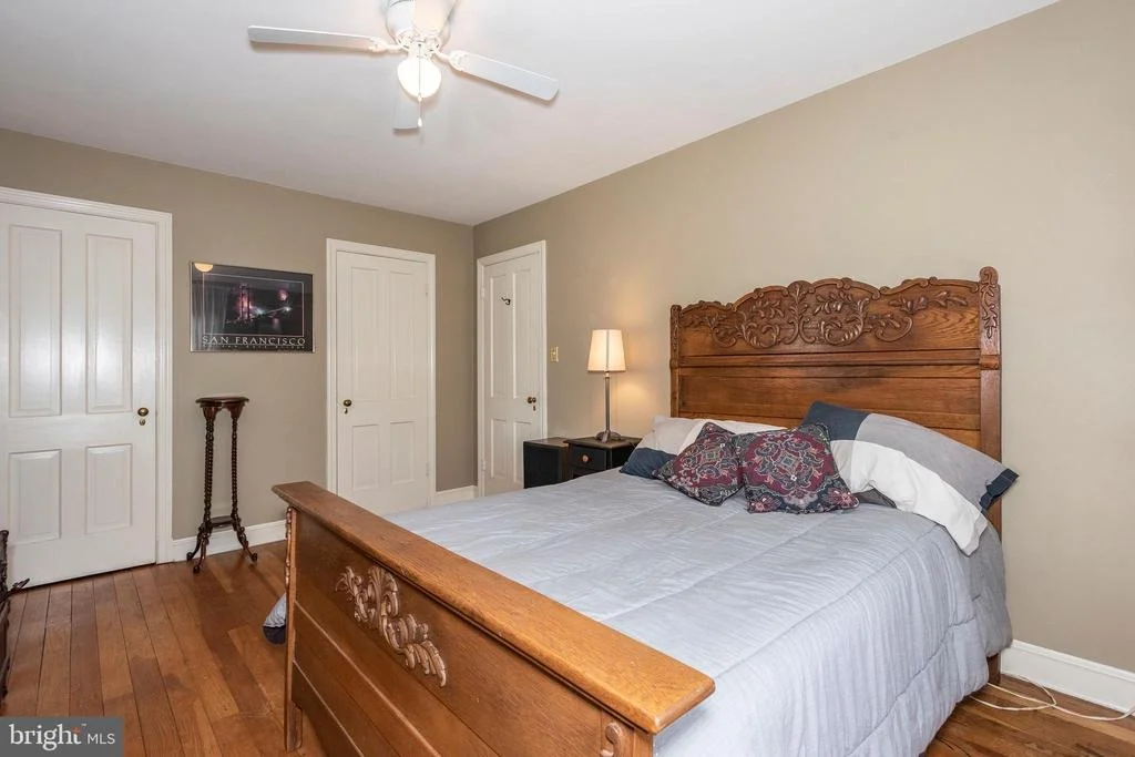 Photo of 1517 FOREST GLEN ROAD