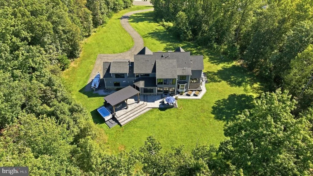 Photo of 40957 WAXWING DRIVE