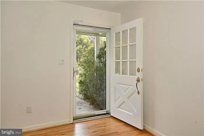 Photo of 17709 TREE LAWN DRIVE