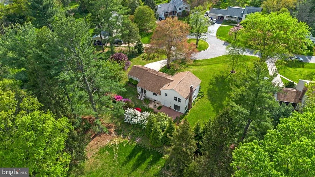 Photo of 7301 CENTENNIAL ROAD