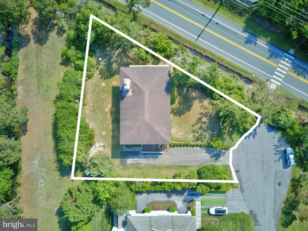 Photo of 1 TIDEWATERS ROAD