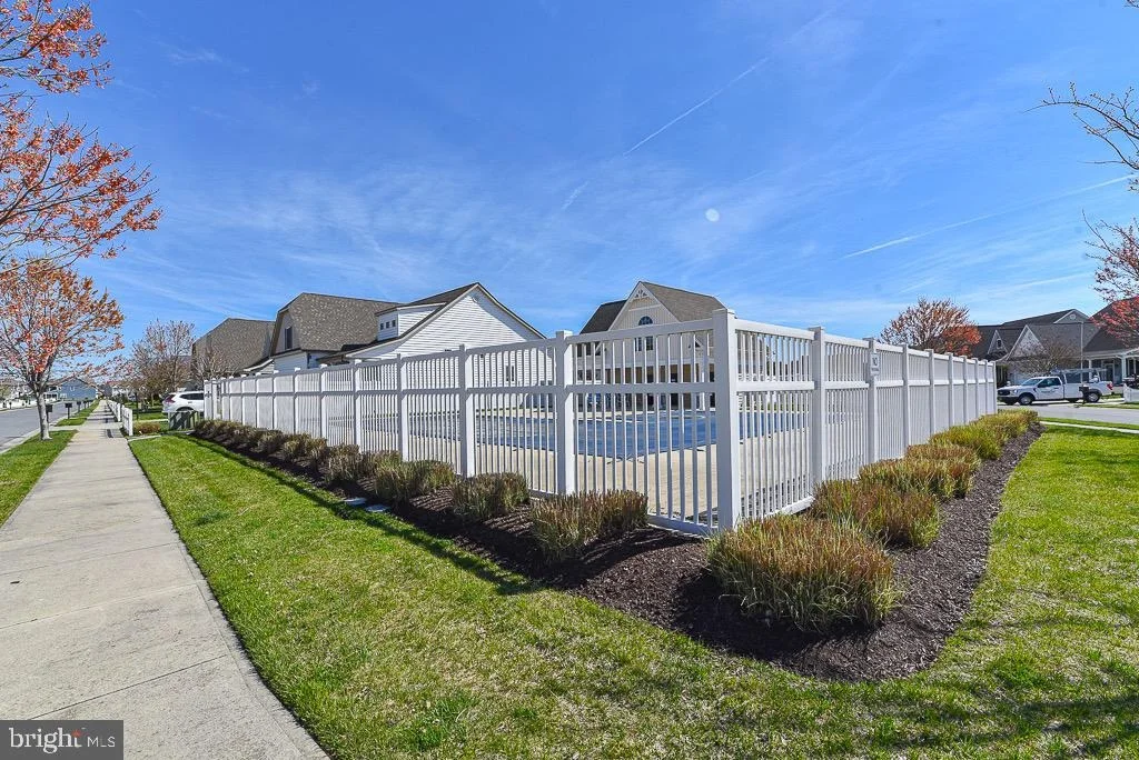 Photo of 35530 CYPRESS POINT TRL