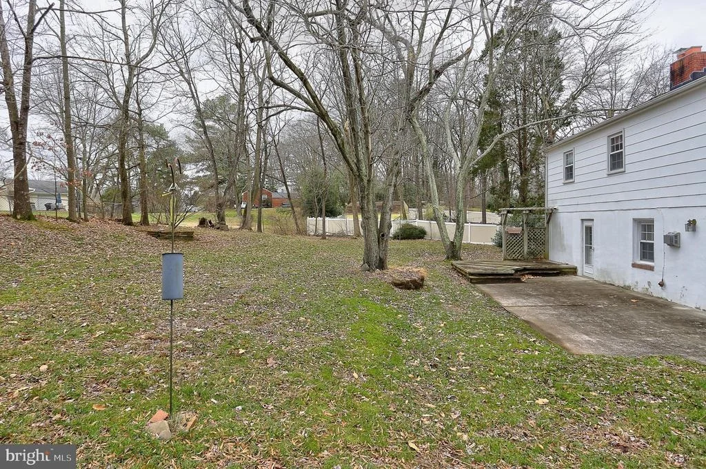 Photo of 6105 WINDHAM ROAD