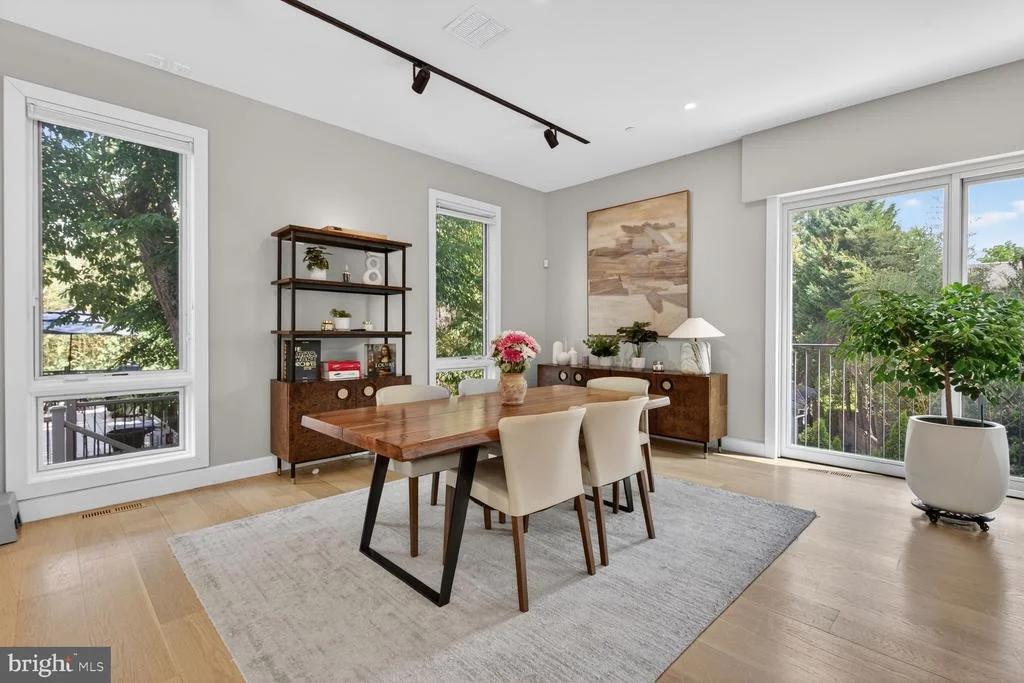 Photo of 4512 SALEM LANE NW