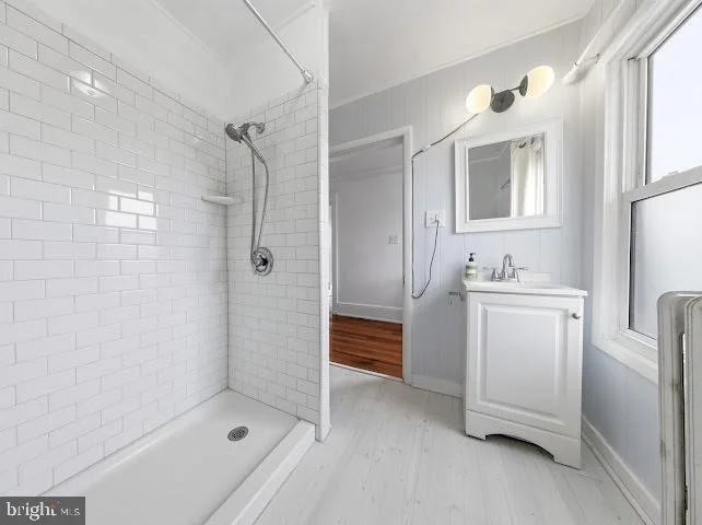 Photo of 113 N PACKARD STREET