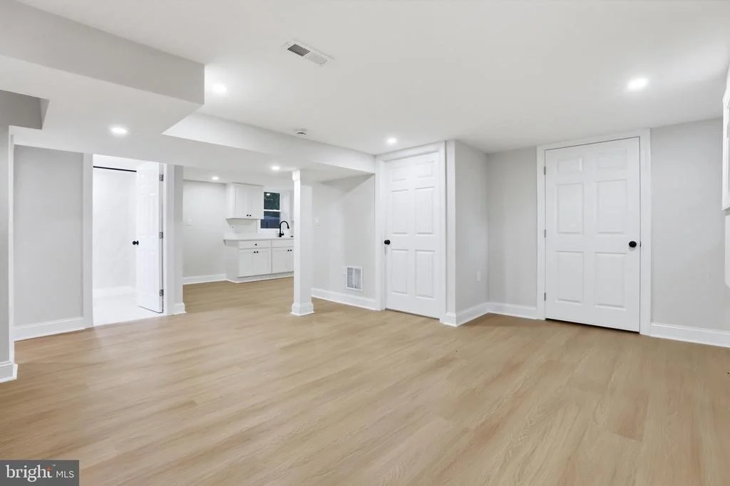 Photo of 805 LANGLEY DRIVE