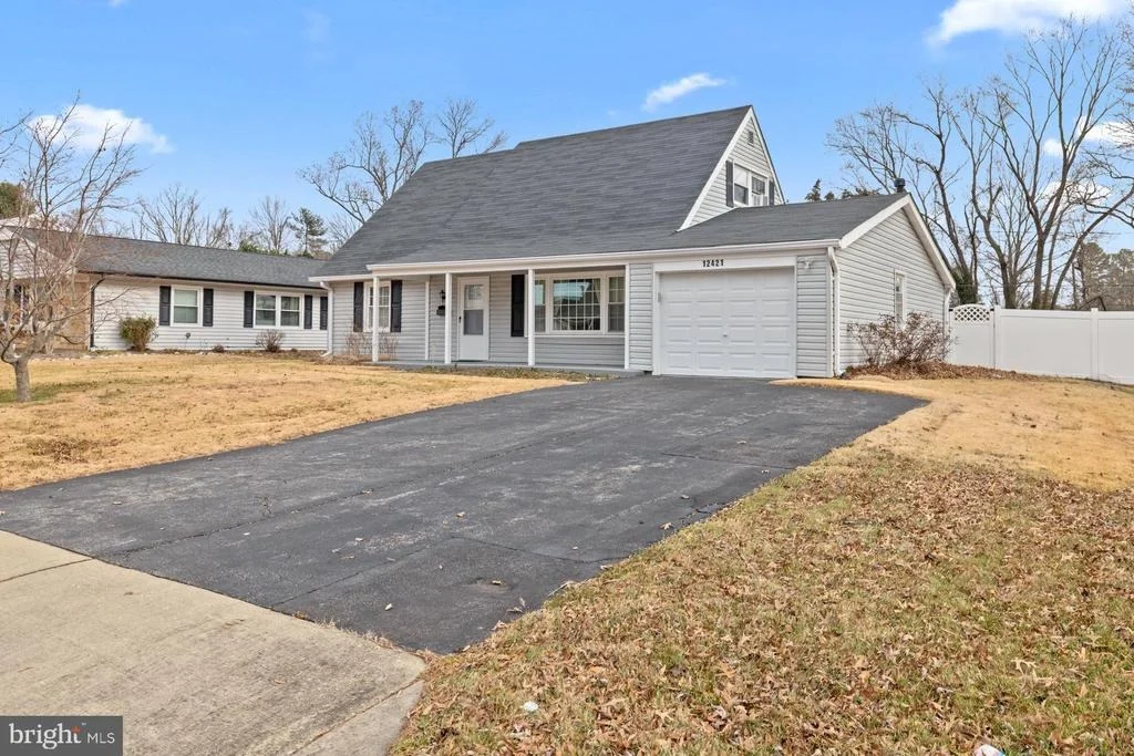 Photo of 12421 MELLING LANE