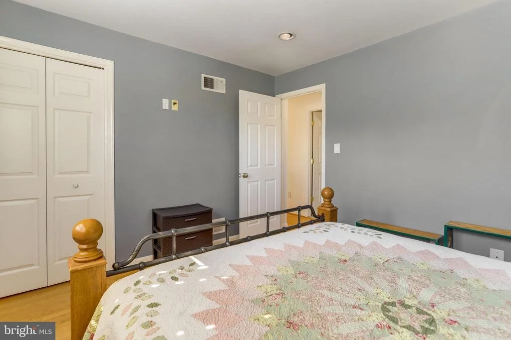 Photo of 6808 HOUNDMASTER ROAD