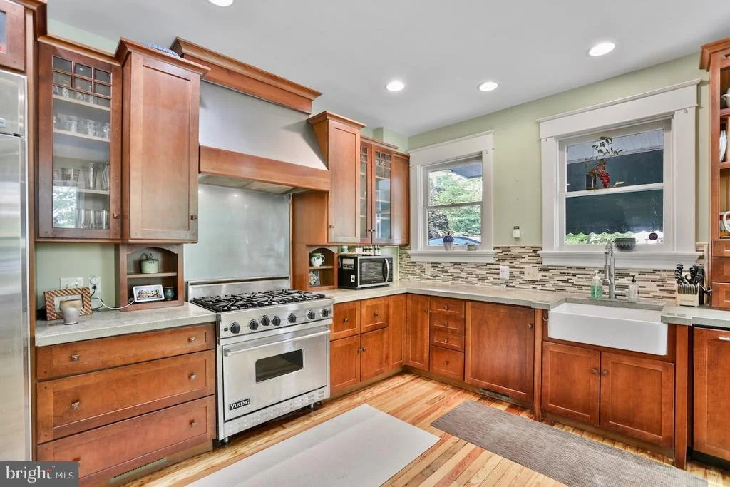 Photo of 521 ELM STREET