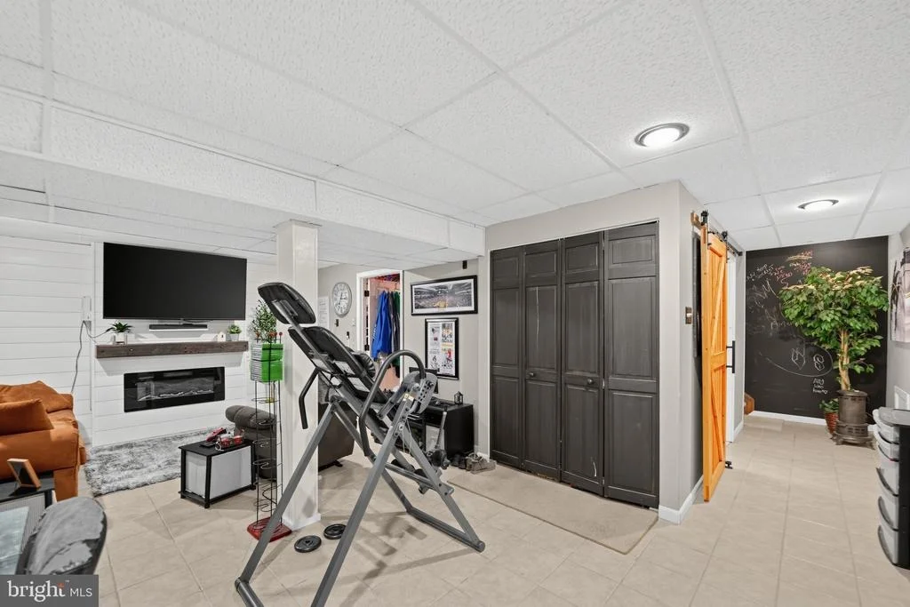 Photo of 553 CROSSBRIDGE DRIVE