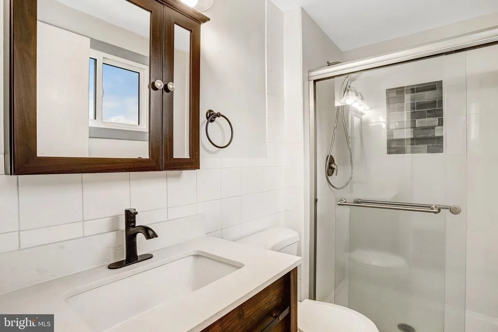 Photo of 12306 STREAMVALE CIRCLE