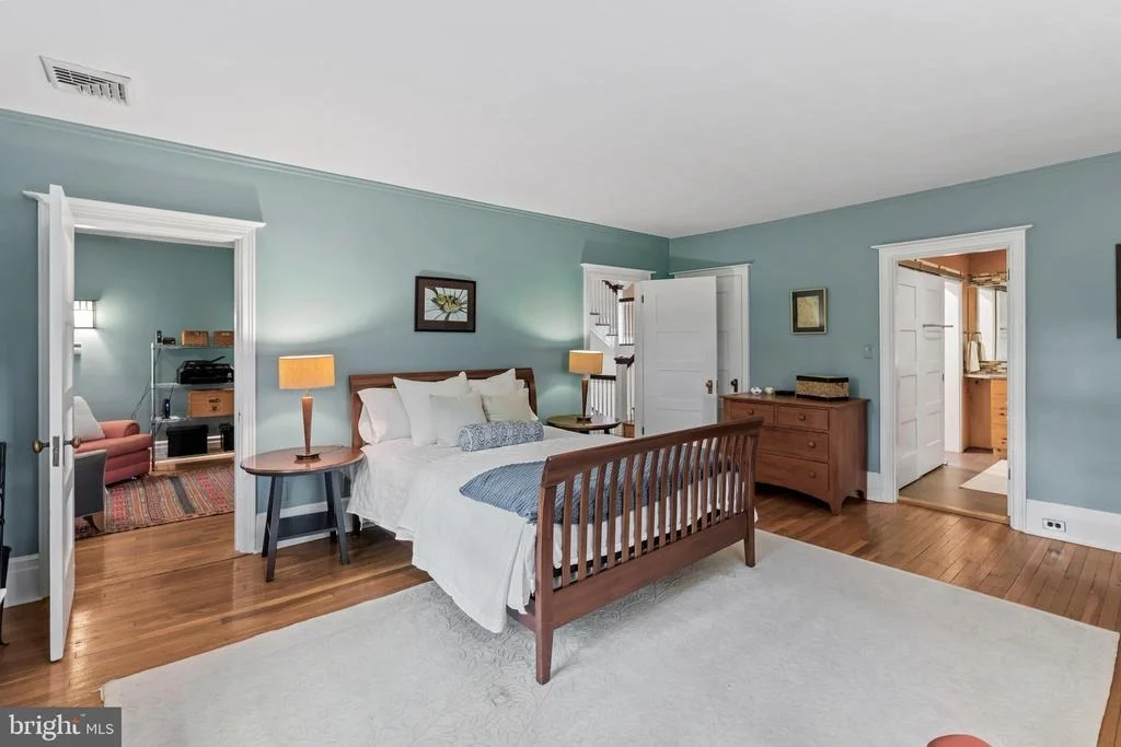 Photo of 222 LONGWOOD ROAD