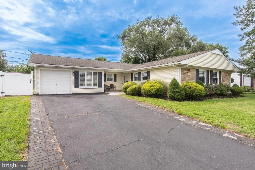 Photo of 28 GIMBLE LANE