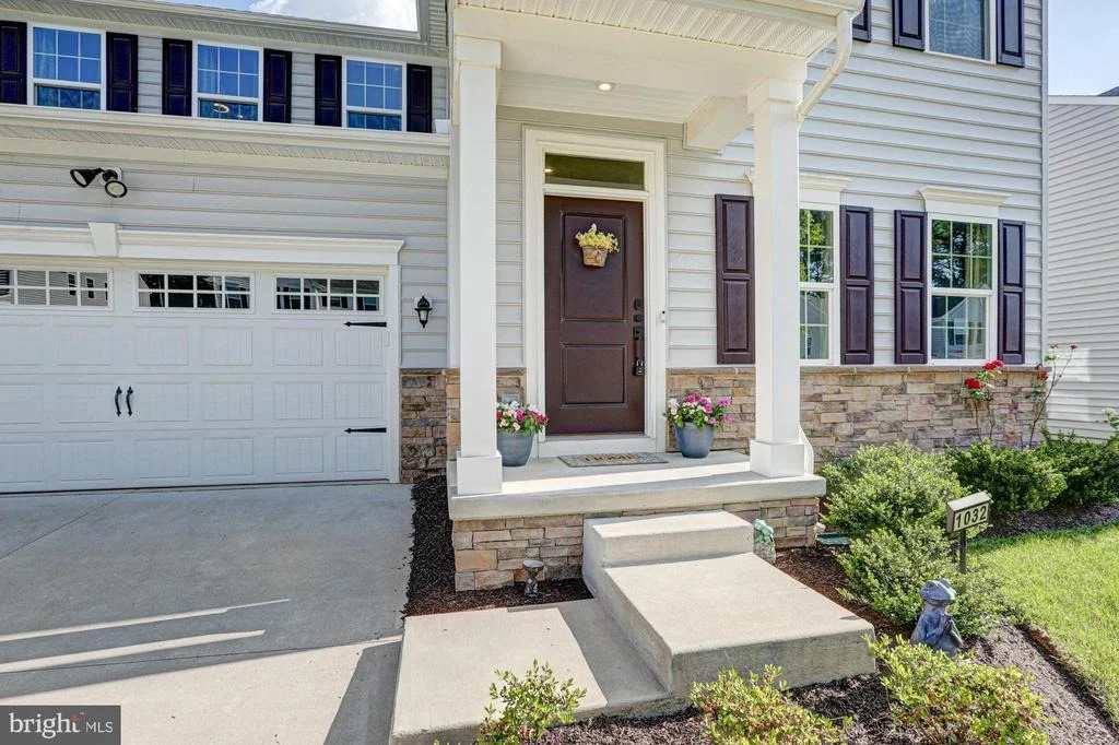 Photo of 1032 APPLECROSS DRIVE
