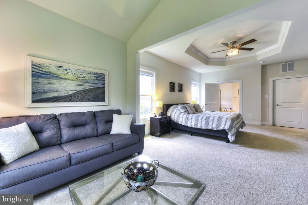 Photo of 33512 AUBURN DRIVE