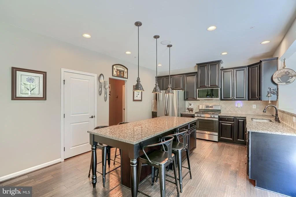 Photo of 507 POTOMAC ROAD