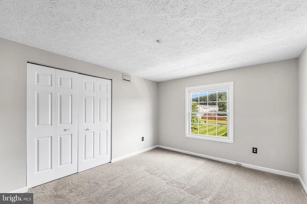 Photo of Unit 207J at 207 OAK LEAF CIRCLE