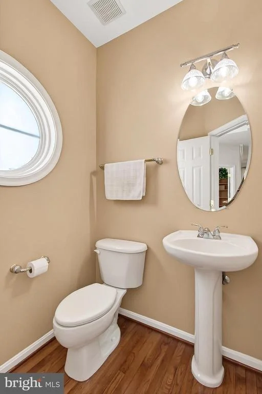 Photo of 8200 KERFOOT DRIVE