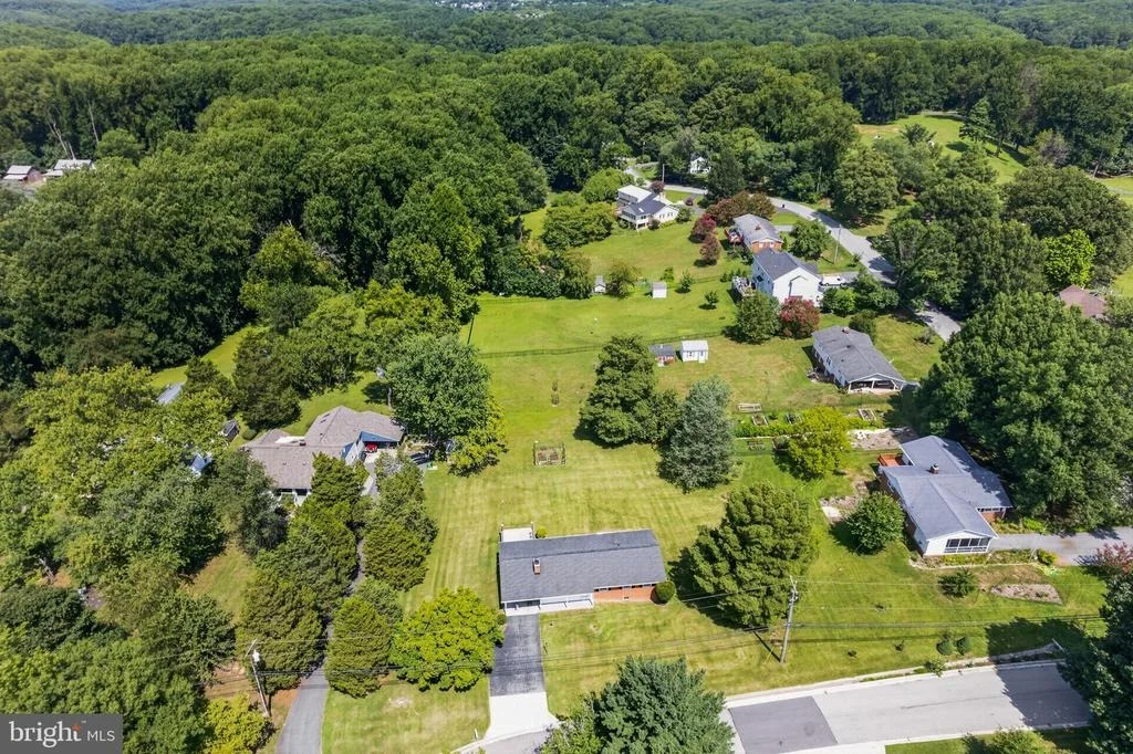 Photo of 6308 JULIE PLACE