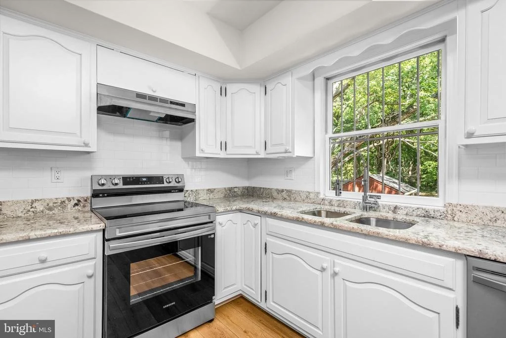 Photo of 6510 HORSESHOE ROAD