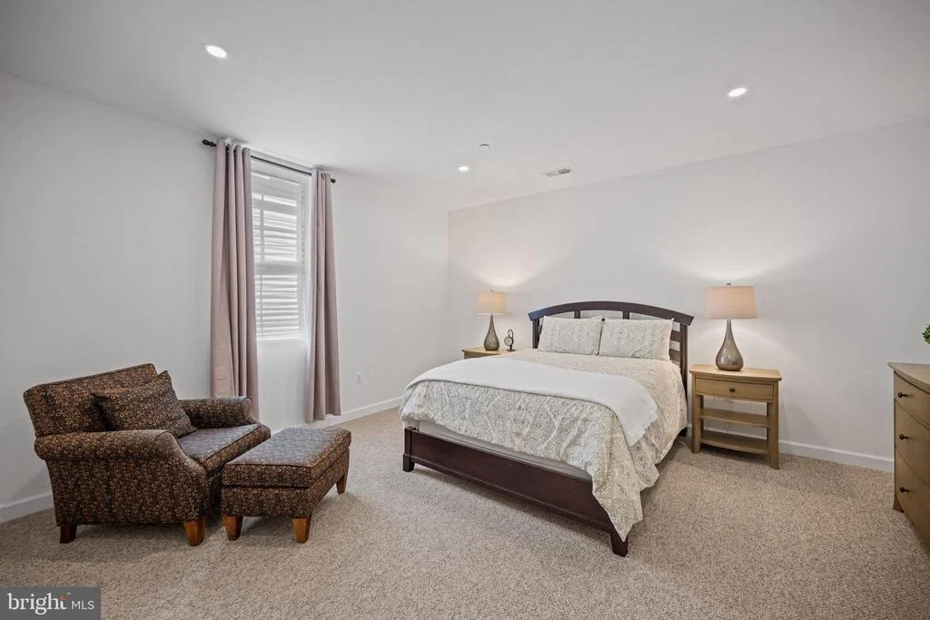 Photo of 413 VIERLING DRIVE