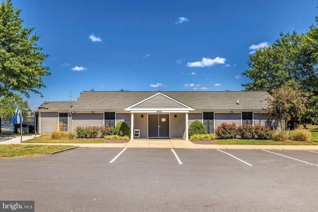 Photo of 6622 GOOSEANDER COURT