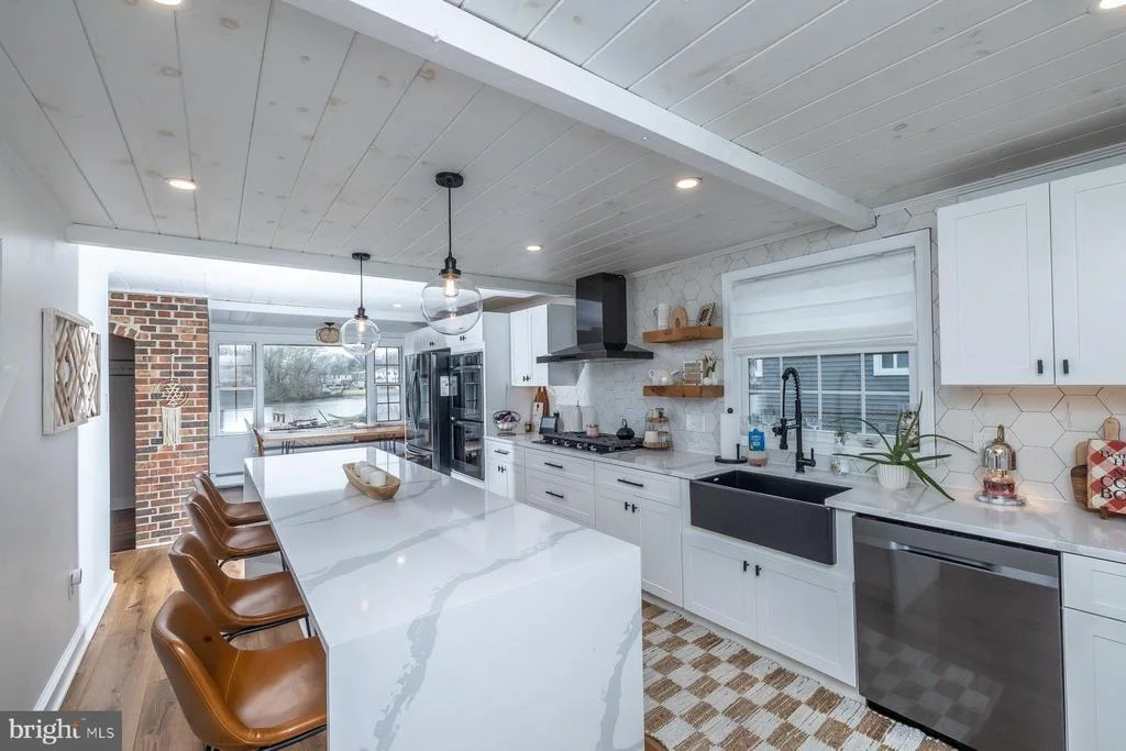 Photo of 15 KENDALL BOULEVARD