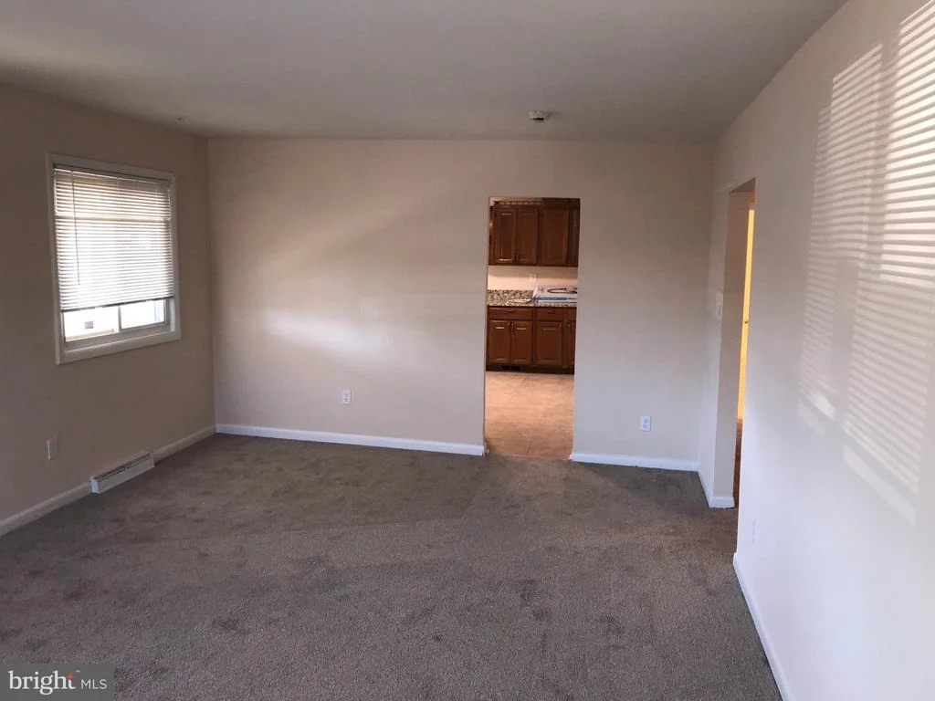 Photo of 6200 AUTH ROAD