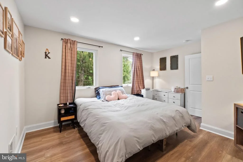 Photo of 610 MEADOW ROAD