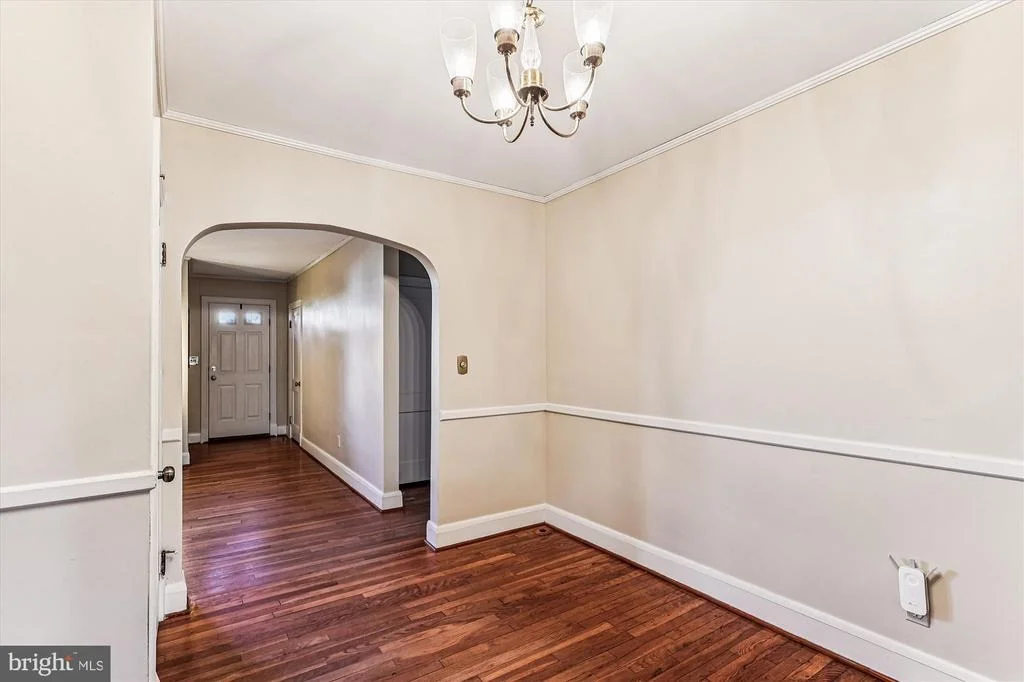 Photo of 306 JOHN AVENUE