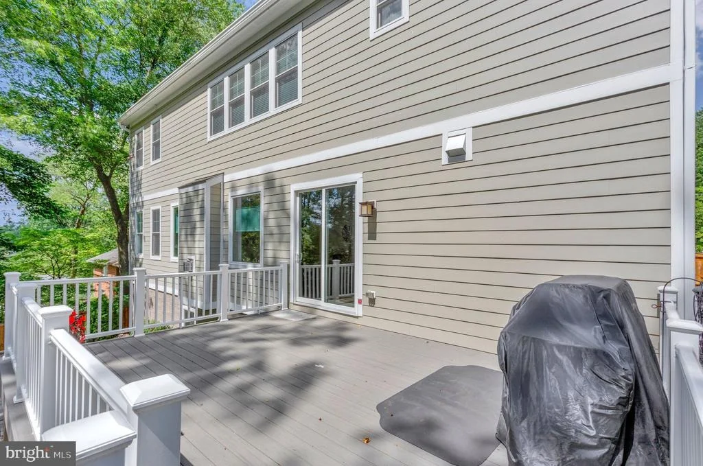 Photo of 1712 EAST AVENUE