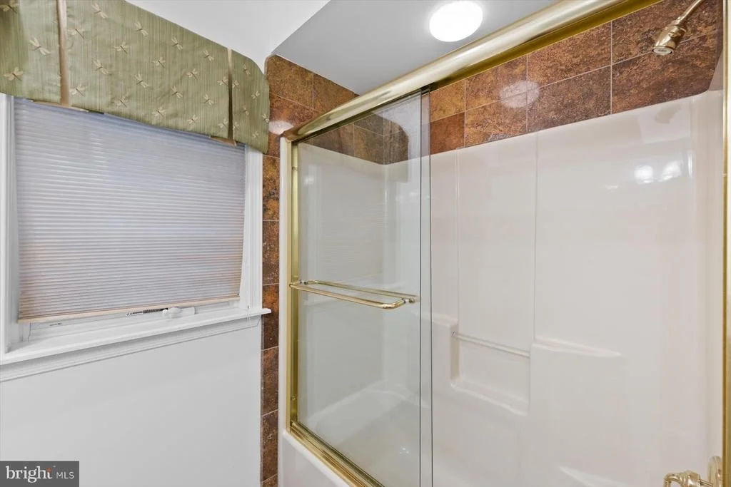 Photo of 20340 SILVER LAKE DRIVE