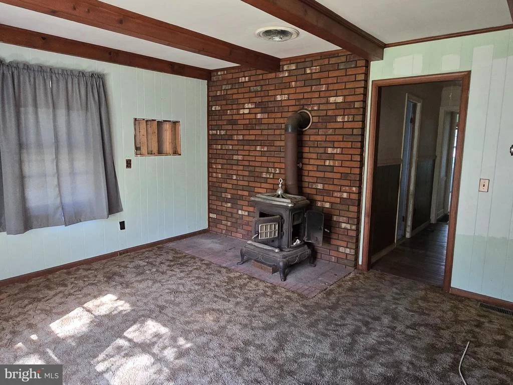 Photo of 112 JOHNSON DRIVE