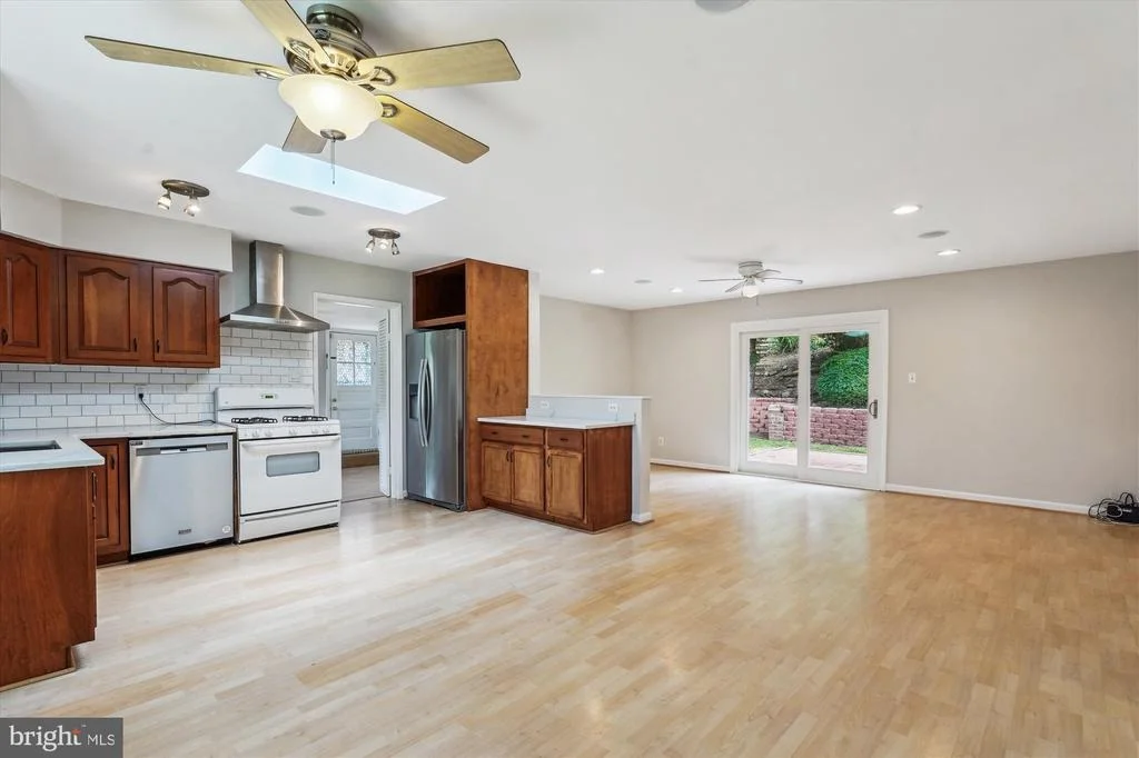 Photo of 5309 JUXON PLACE