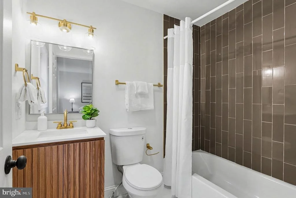 Photo of 123 SUNHIGH DRIVE