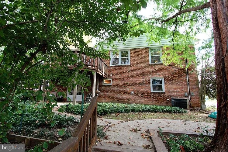 Photo of 725 SPRINGLOCH ROAD