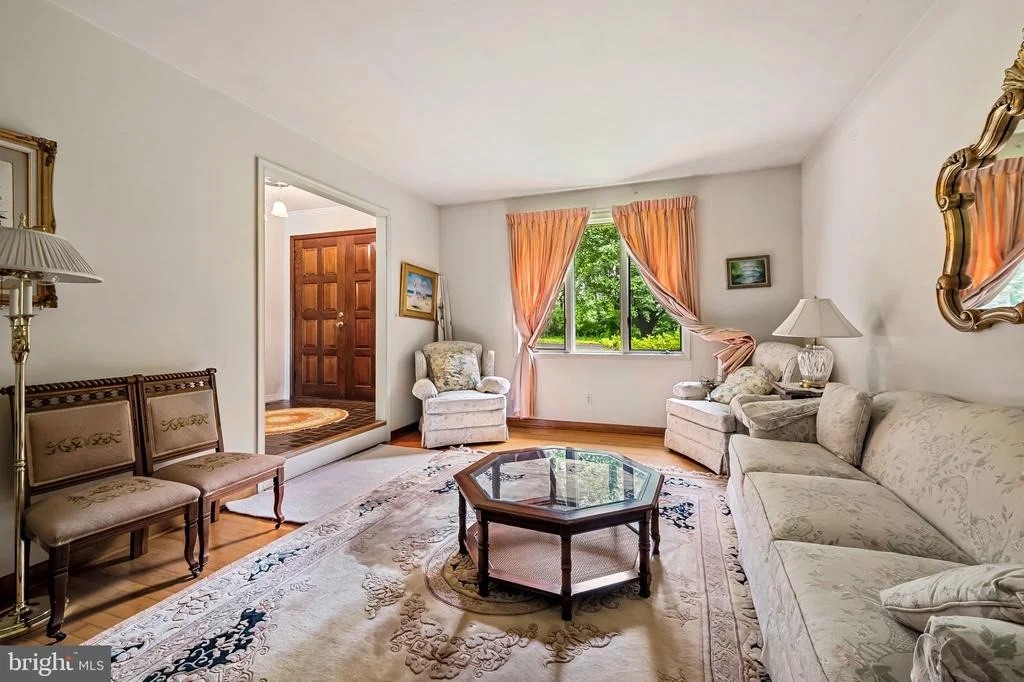 Photo of 6516 LEWIS ROAD