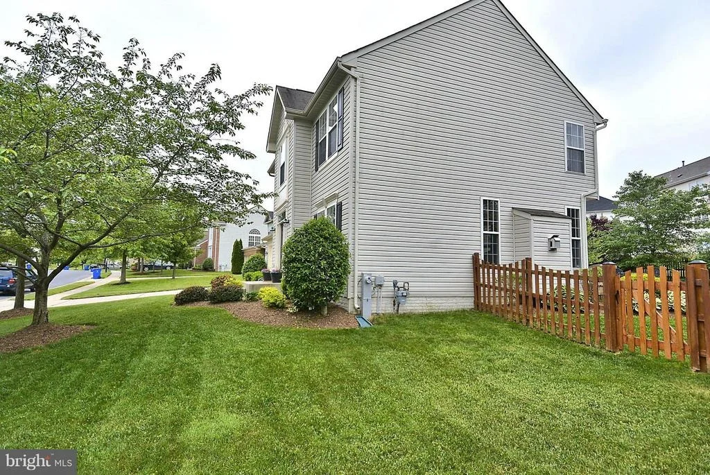 Photo of 6200 GATEPOST WAY