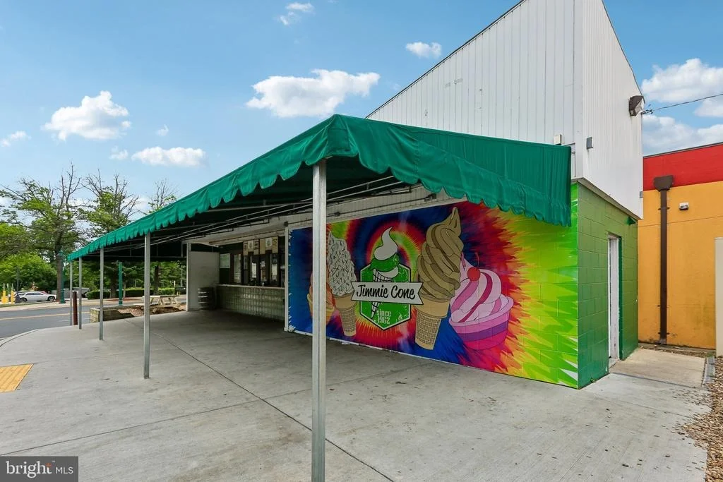 Photo of 24833 SHOWBARN CIRCLE