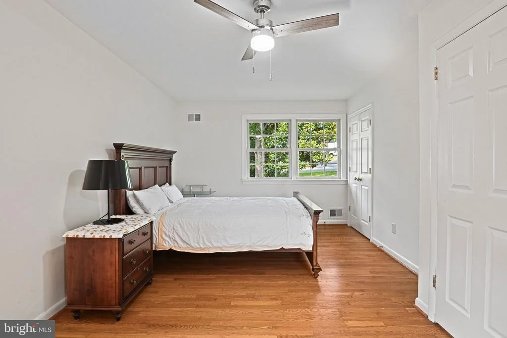 Photo of 11334 WAPLES MILL ROAD