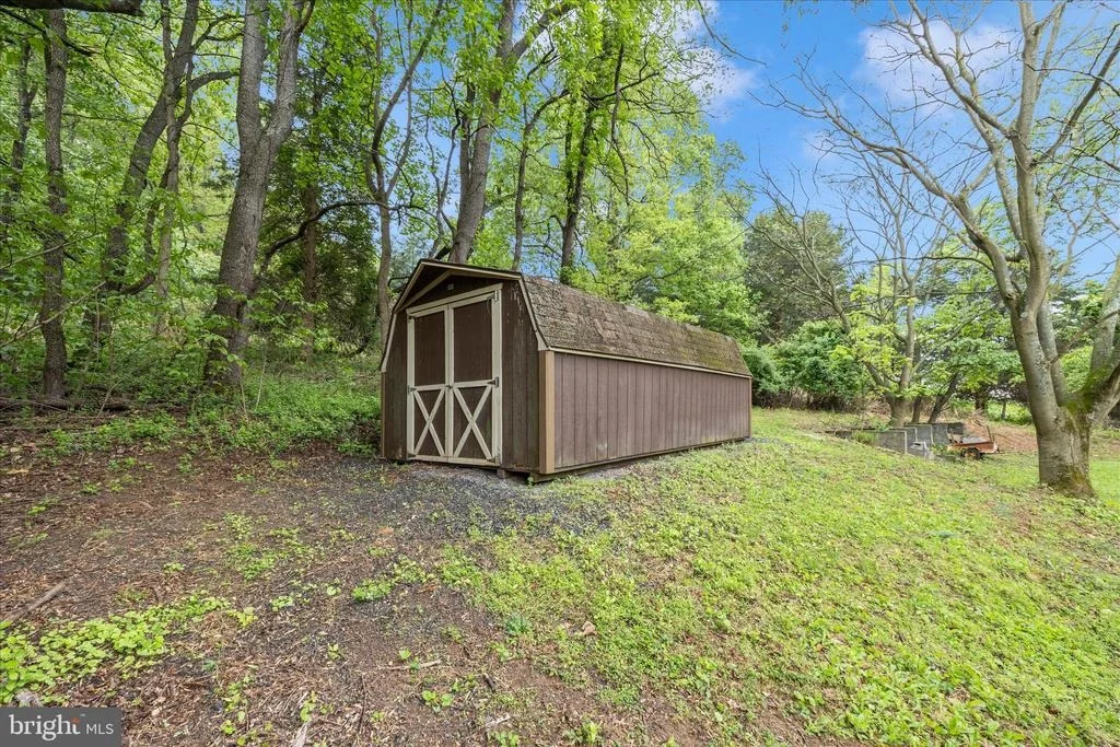 Photo of 2813 FRY ROAD