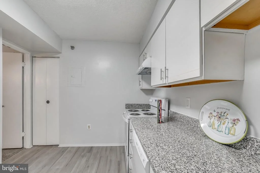 Photo of Unit 3415 at 15115 INTERLACHEN DRIVE