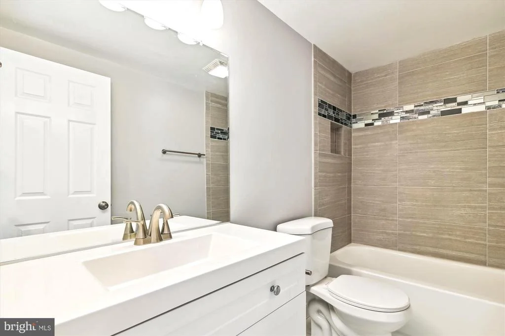 Photo of 210 WARFIELD ROAD