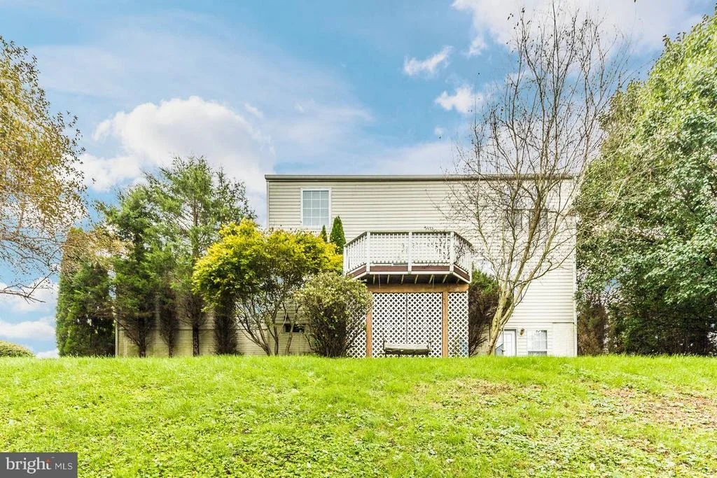 Photo of 102 IVY HILL DRIVE