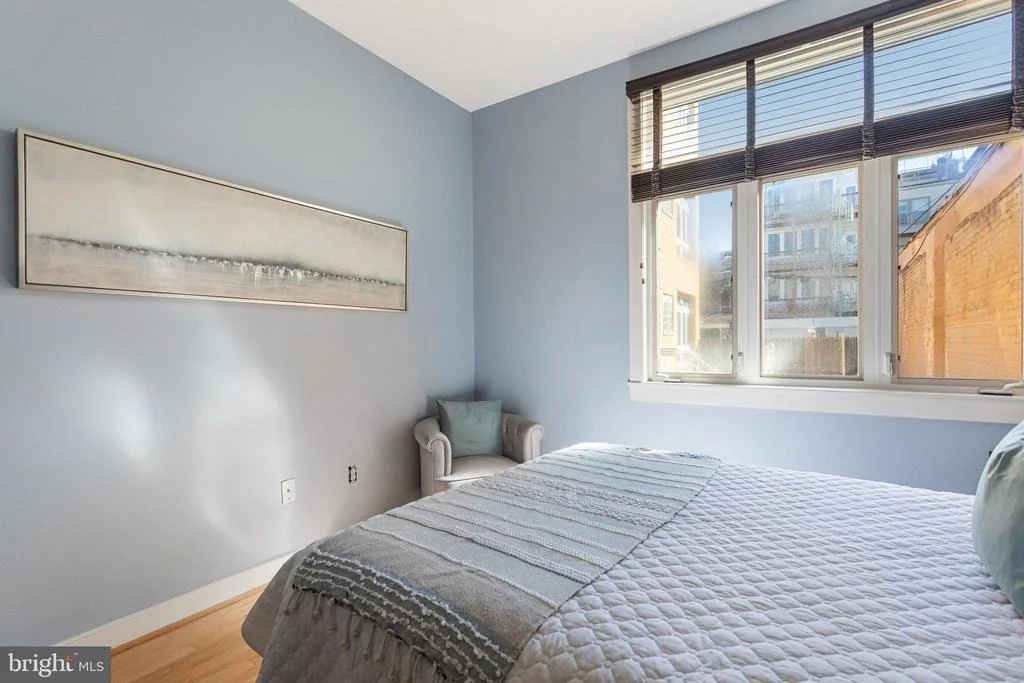 Photo of Unit 3 at 2363 CHAMPLAIN STREET NW