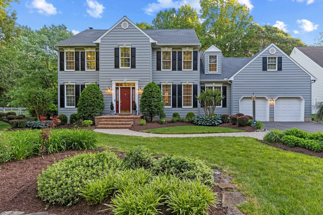 Photo of 71 SIMMONS LANE