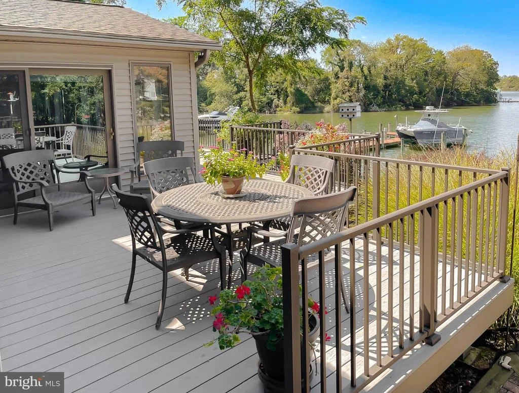 Photo of 369 DEER DRIVE