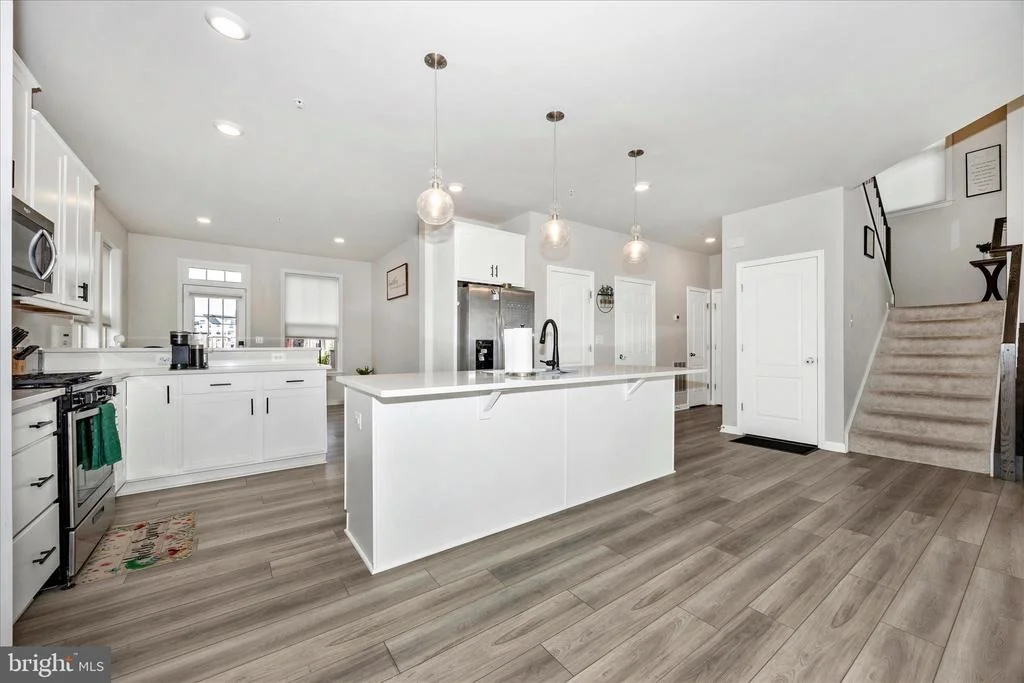 Photo of 1701 EVANSBERRY DR